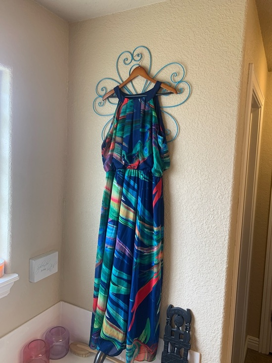 Signature by Robbie Bee Dresses & Skirts - Signature by Robbie Bee Navy Multicolor print Dress